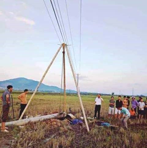 Hiện trường thi công cột viễn thông mà phía Điện lực Hà Tĩnh khẳng định vi phạm hành lang an toàn lưới điện khiến 4 nạn nhân tử vong