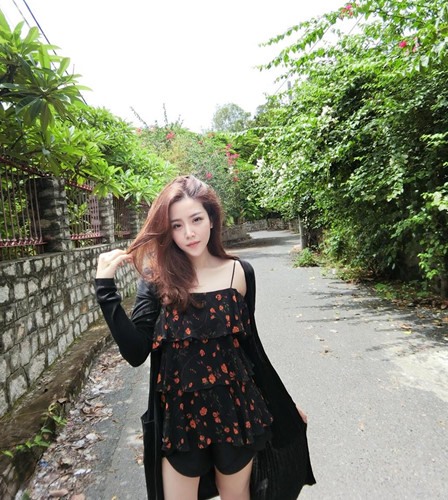 Vẻ đẹp mơ màng của Ông Thoại Liên. Ảnh: FBNV