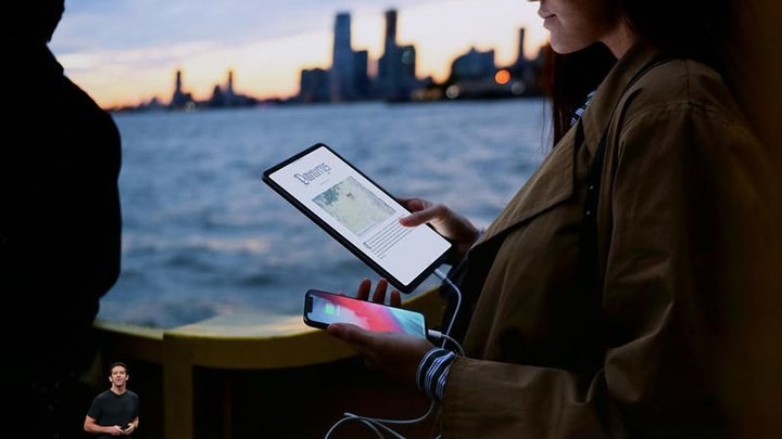 6. Apple cũng đã thay thế cổng sạc Lightning bằng cổng USB-C trên thế hệ iPad mới.