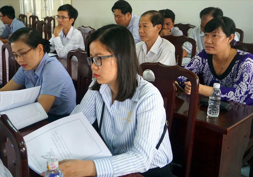 Các đại biểu tham dự Hội nghị báo cáo nhanh kết quả Đại hội 12 Công đoàn Việt Nam (ảnh Nhật Hồ)