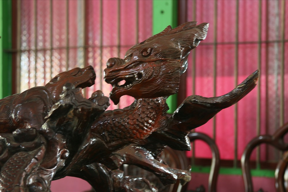 Ngoài những tuyệt phẩm vô giá trên, căn phòng này vẫn còn trưng bày một số cổ vật gắn liền với cuộc sống Công tử Bạc Liêu - Trần Trinh Huy thưở trước