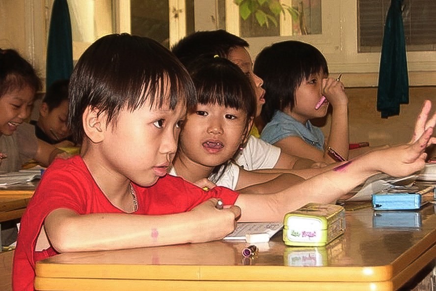 Ngay ở cấp tiểu học, học sinh đã được dạy để viết đúng chính tả.