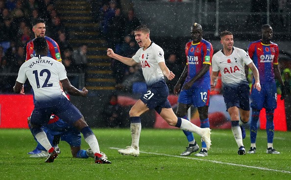 Bàn thắng của Juan Foyth đến khá bất ngờ (Ảnh: Getty)