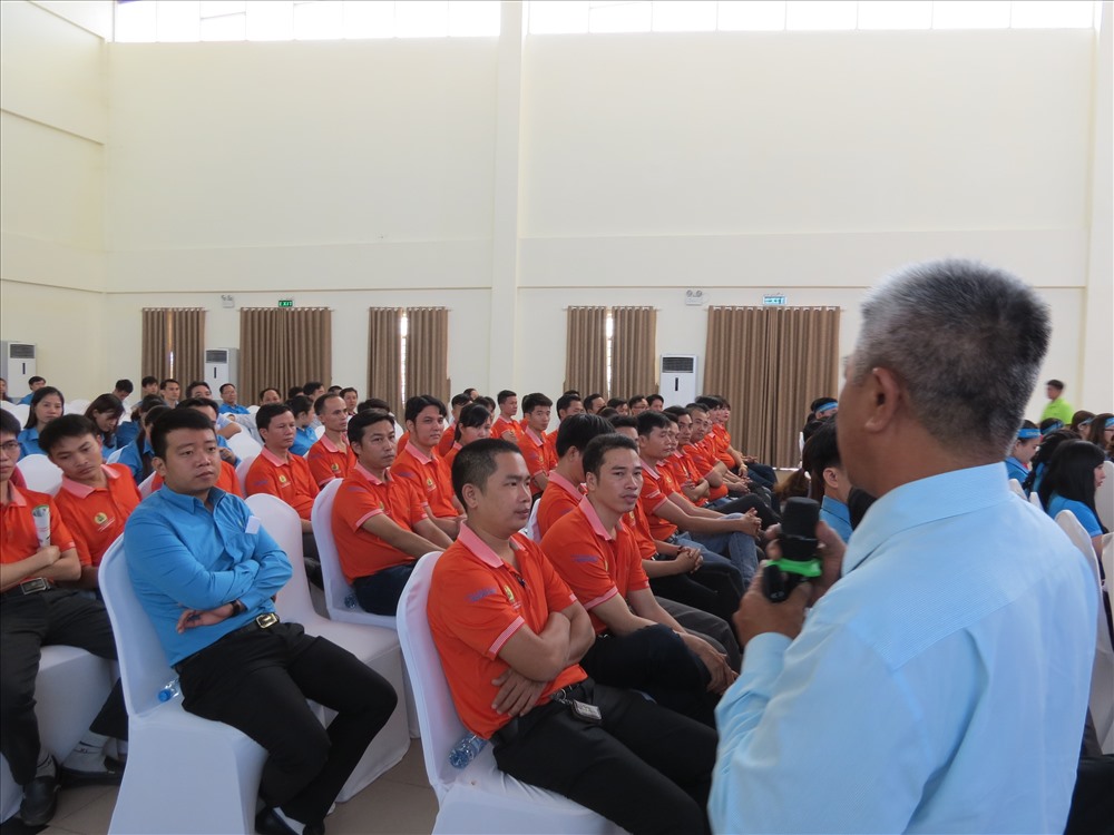 Ngày hội tuyên truyền nhiều kiến thức bổ ích, kịp thời cho công nhân