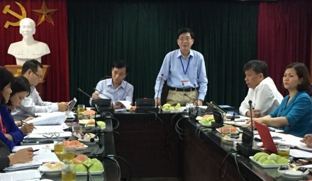Phó Bí thư Thường trực Quận ủy Long BPhó Bí thư thường trực Quận ủy Long Biên Nguyễn Huy Thắng phát biểu tại buổi làm việc. Ảnh: Phạm Diệp