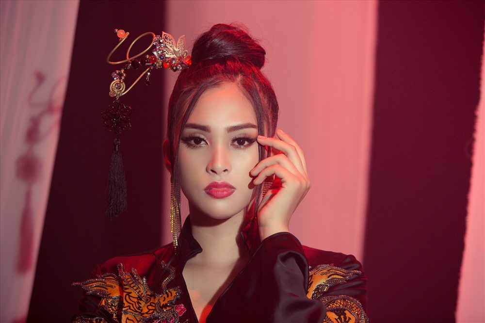 Hoa hậu Tiểu Vy hát Lạc trôi thi tài năng tại Miss World 2018 - ảnh 6 Hoa hậu Tiểu Vy hát Lạc trôi thi tài năng tại Miss World 2018 - ảnh 6