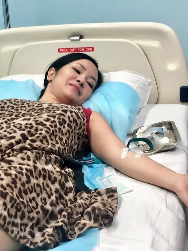 Trước đó, Hồng Nhung cũng đã khiến khán giả lo lắng vì tình trạng sức khỏe.