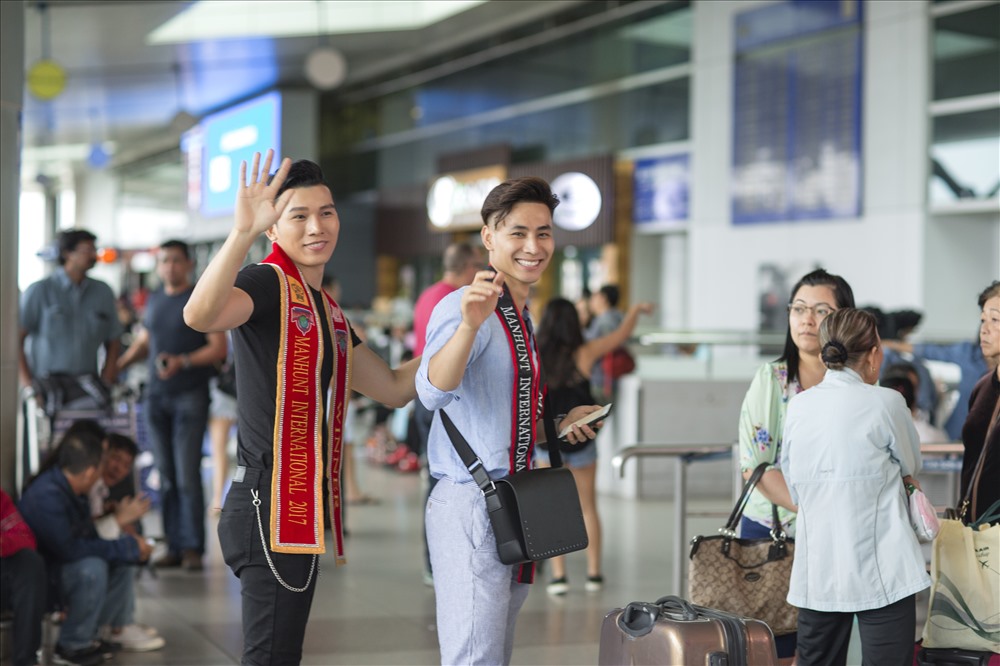 Mai Tuấn Anh hoạt động người mẫu chuyên nghiệp, thường xuyên có mặt tại các show diễn thời trang lớn trong cả nước.