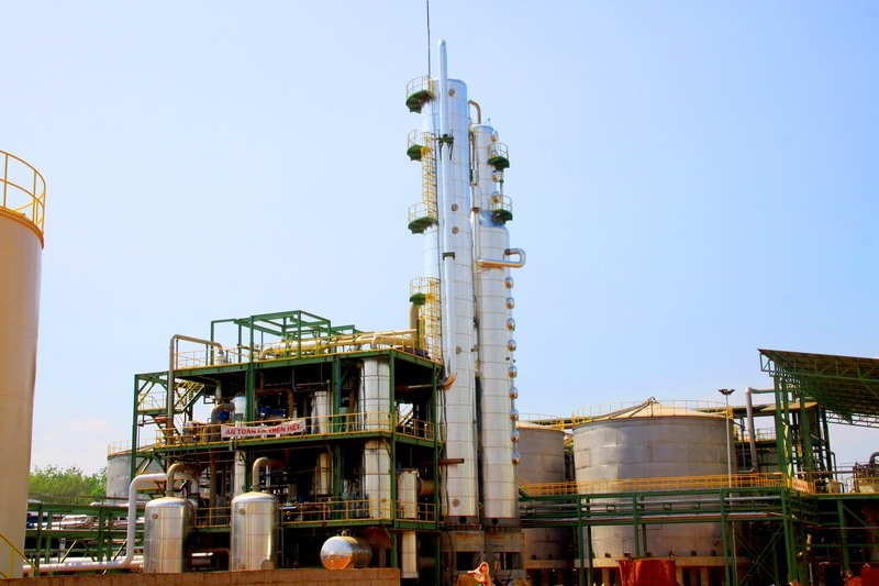 Dự án nhà máy Ethanol Bình Phước nằm trong 12 dự án nghìn tỷ gây thua lỗ của Bộ Công Thương, top 5 dự án “đắp chiếu” của PVN. Dự án được khởi công xây dựng năm 2010, chủ đầu tư là Công ty TNHH nhiên liệu sinh học Phương Đông (OBF).
