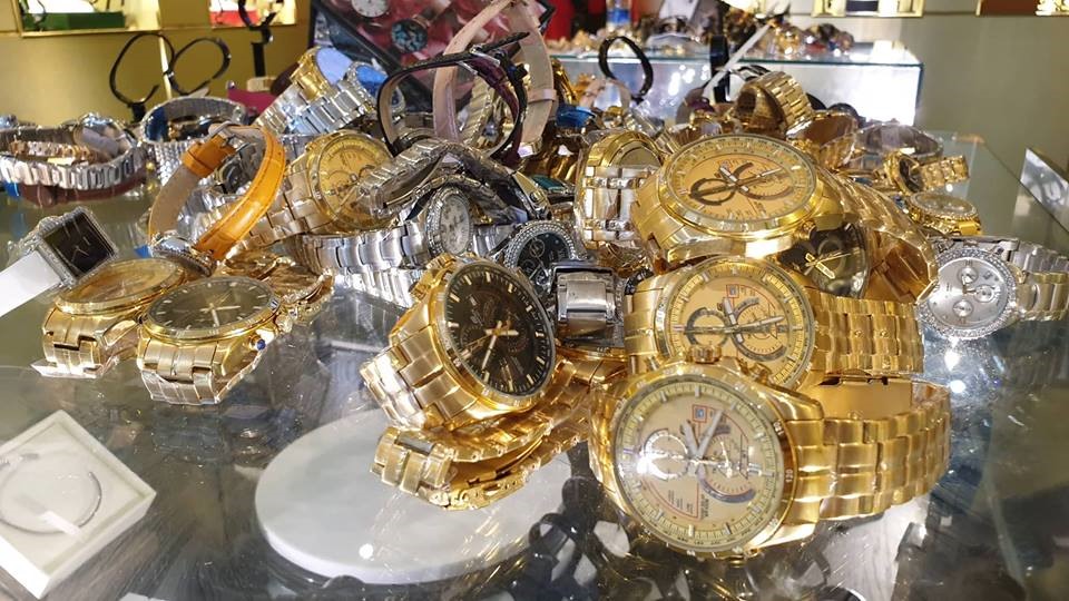 Số đồng hồ nghi giả mạo
