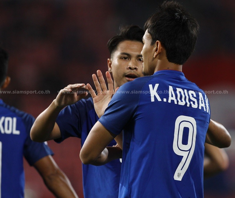 ĐT Thái Lan vùi dập Timor Leste 7-0 bằng kỷ lục 6 bàn thắng của Adisak - ảnh 3 ĐT Thái Lan vùi dập Timor Leste 7-0 bằng kỷ lục 6 bàn thắng của Adisak - ảnh 3
