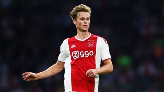 De Jong muốn tới Barcelona dù được PSG đặc biệt quan tâm. Ảnh Goal.com