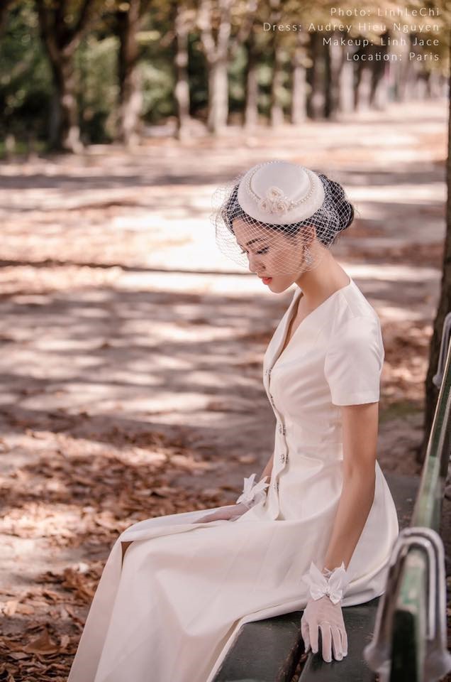 Việc cô bất ngờ tuyên bố kết hôn với đại gia hơn 16 tuổi khiến nhiều người bất ngờ. Theo Thanh Tú, việc kết hôn với người lớn hơn nhiều tuổi đã là “truyền thống” của gia đình cô.
