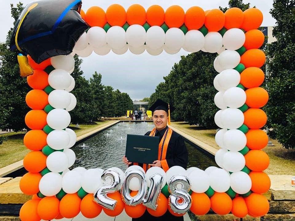 Con trai Hoài Linh đã tốt nghiệp đại học chuyên ngành kĩ sư.