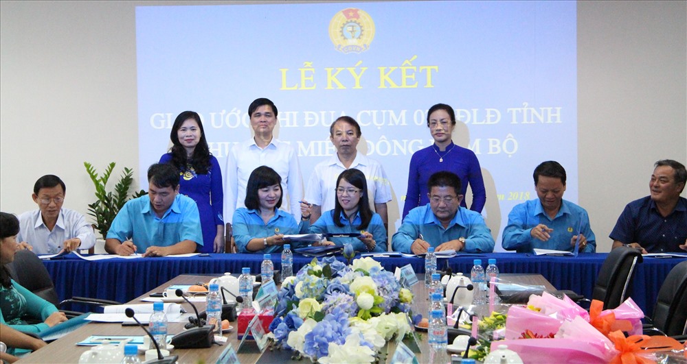 LĐLĐ 7 tỉnh Đông Nam Bộ ký kết giao ước thi đua năm 2019