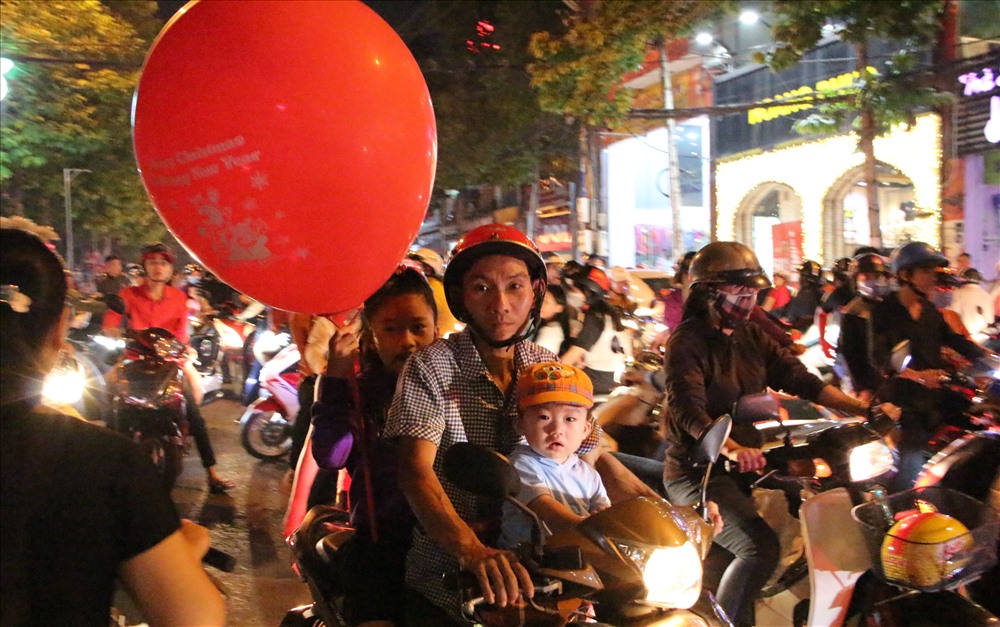 Trung tâm TP Thủ Dầu Một ùn ứ dịp lễ.