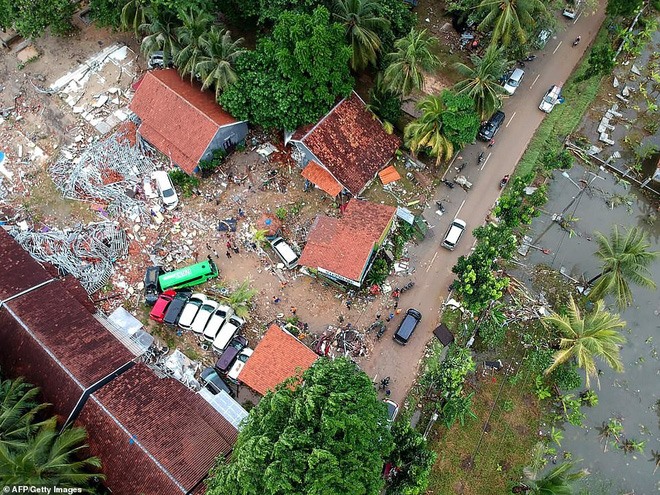 Người dân Indonesia đang có những ngày cuối năm 2018 thực sự tồi tệ