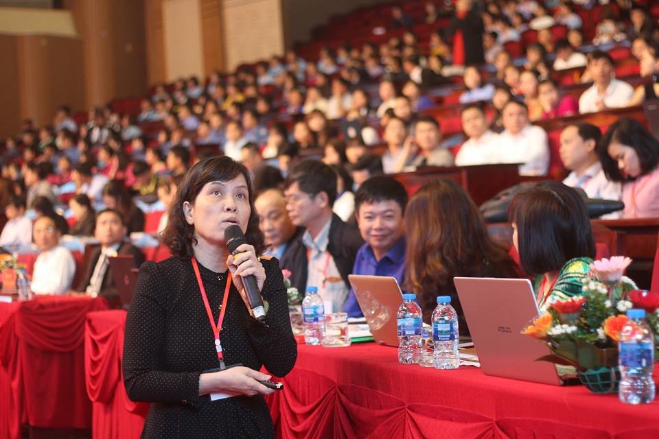 Bà Hoàng Thị Kim Ngọc - Trưởng Phòng Chế độ BHYT, Ban thực hiện chính sách BHYT (BHXH Việt Nam) chia sẻ. Ảnh Trần Vương.