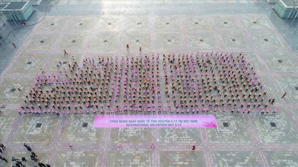Hơn 1000 tình nguyện viên tham gia ngày hội.