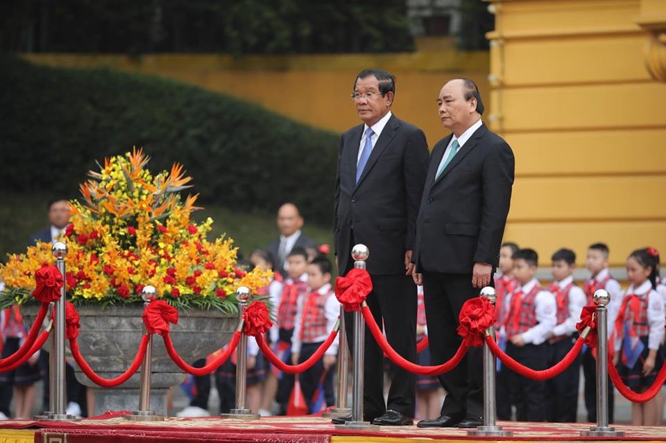Thủ tướng Campuchia Samdech Techo Hun Sen và đoàn đại biểu cấp cao Chính phủ Vương quốc Campuchia thăm chính thức Việt Nam từ ngày 6-8.12, theo lời mời của Thủ tướng Nguyễn Xuân Phúc. Ảnh: Sơn Tùng. 