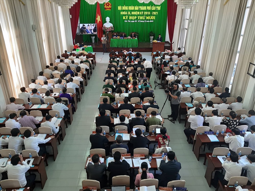 Toàn cảnh kỳ họp HĐND TP.Cần Thơ. Ảnh P.V