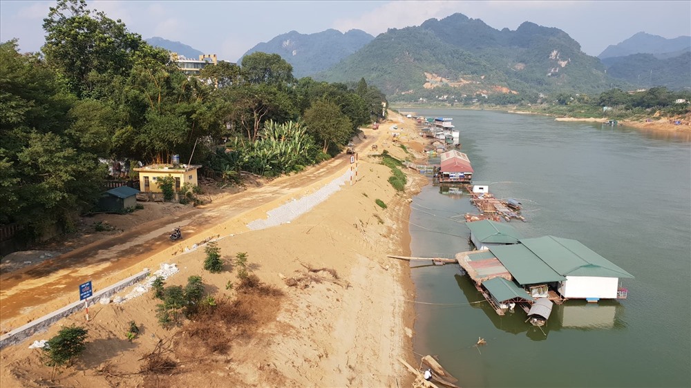 Con đường nhìn từ trên cao. Ảnh: ĐQM.