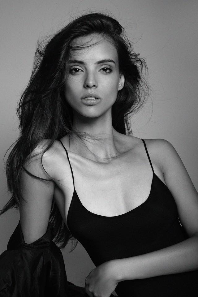 Vanessa Ponce De Leon vượt qua 117 thí sinh, Tiểu Vy của Việt Nam dừng bước ở Top 30 trong chung kết.