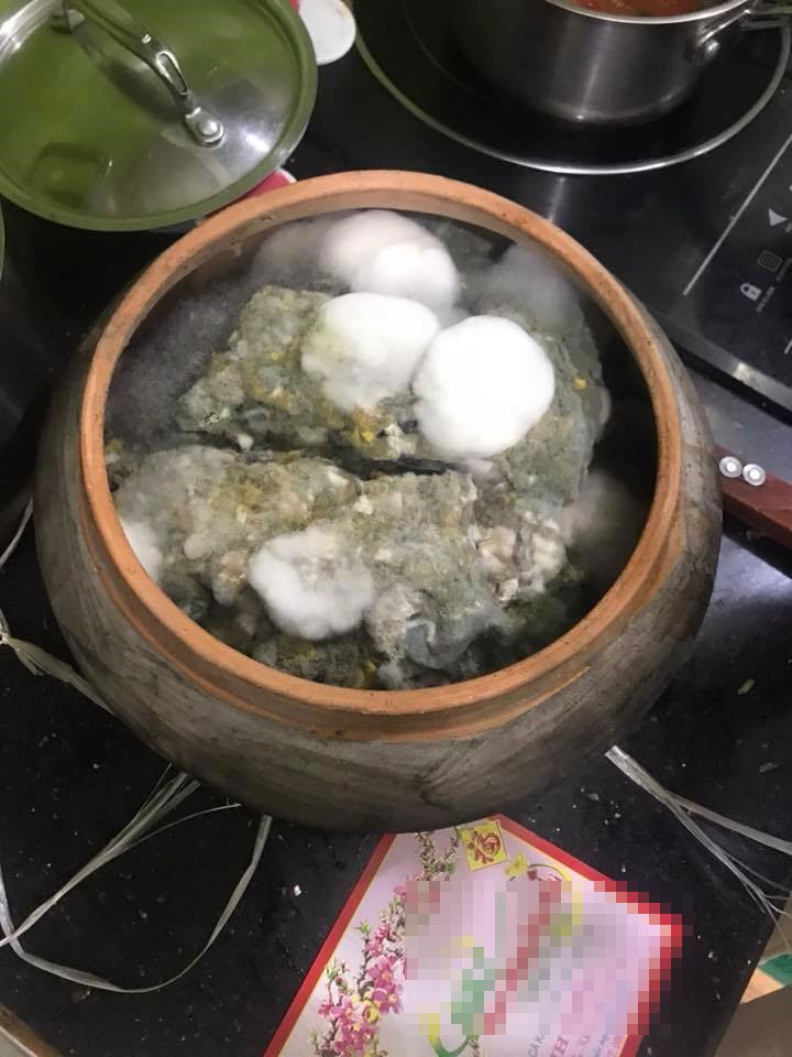 Còn đây là nồi cá khô chị Linh cất công đặt ở tận Hà Nam.