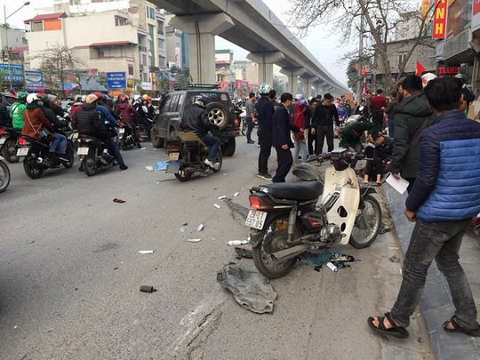 Hiện trường tai nạn liên hoàn (Ảnh: Otofun)