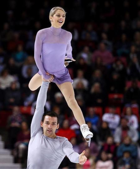Nữ vận động Alexa Scimeca Knierim của bộ môn trượt băng nghệ thuật cũng đã “hớp hồn” được vô số cổ động viên nam.