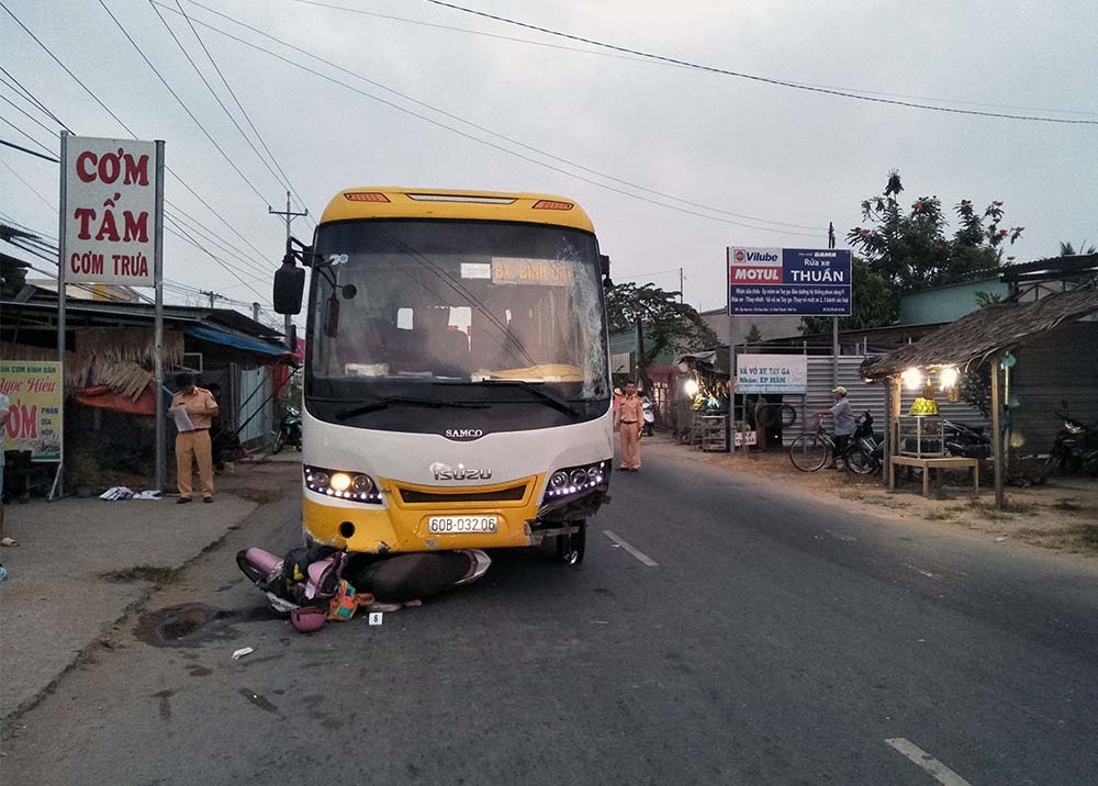 Hiện trường vụ tai nạn. (Ảnh C.A)