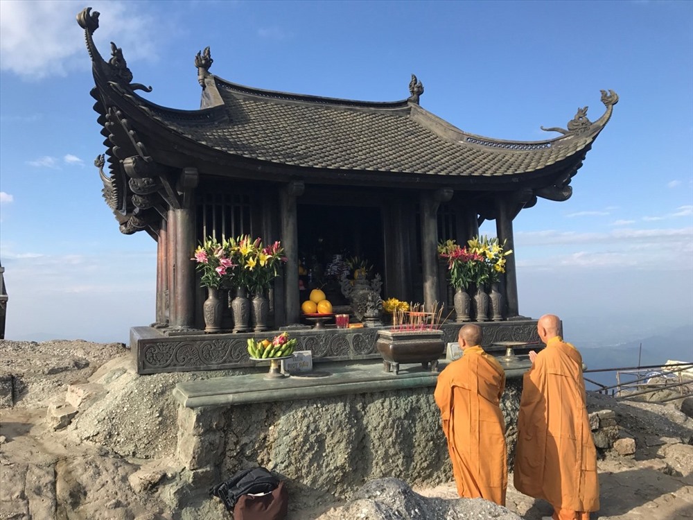 Chùa Đồng, trên đỉnh non thiêng Yên Tử. Ảnh: Phạm Văn Dược