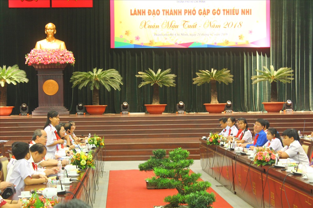 Buổi gặp gỡ giữa lãnh đạo TPHCM và thiếu nhi thành phố dịp đầu năm 2018