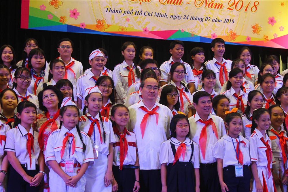 Buổi gặp gỡ giữa lãnh đạo TPHCM và thiếu nhi thành phố dịp đầu năm 2018