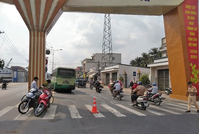 Hiện trường vụ tai nạn. (Ảnh Tiền Phong)