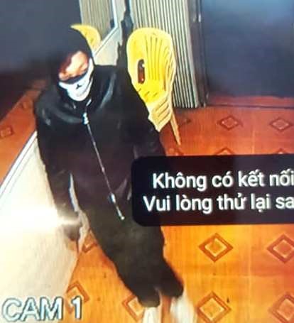 Đối tượng cướp tiệm vàng Sơn Hùng được Camera ghi lại