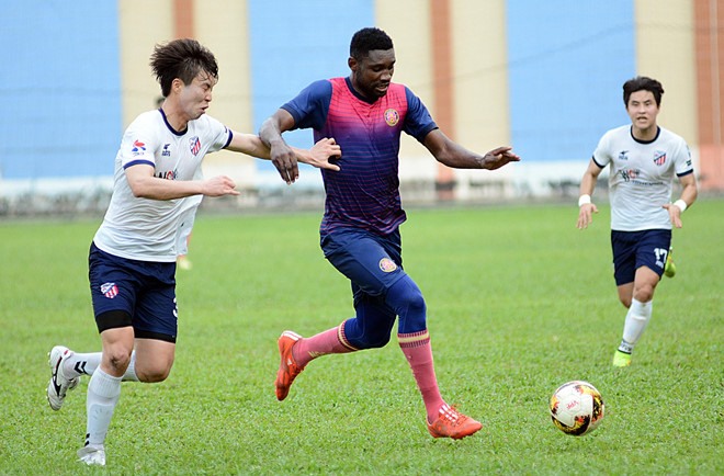Nsi nhận án phạt nặng từ Ban kỉ luật VFF do kí hợp đồng với 2 CLB tại V.League 2018