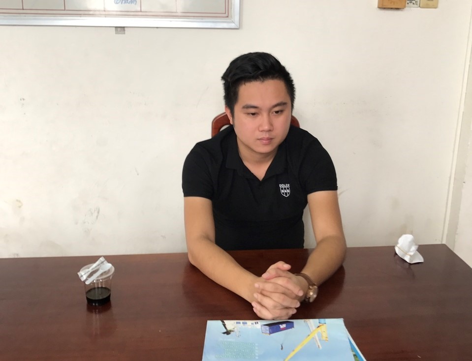 Đối tượng Hồ Triệu Duy Phú - người tình, đồng phạm của Vinh trong các vụ lừa đảo, chiếm đoạt tài sản. Ảnh: CACC
