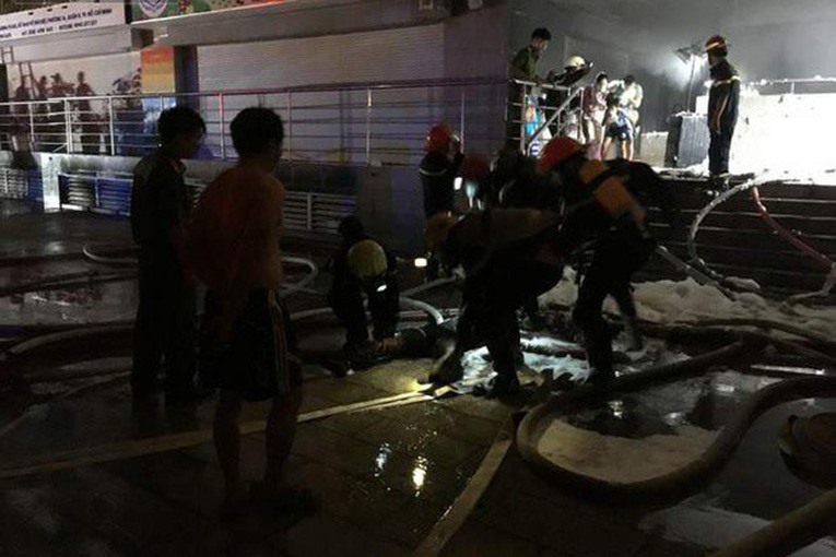 Hiện trường vụ cháy khu A chung cư Carina Plaza (TPHCM). Ảnh: A.C