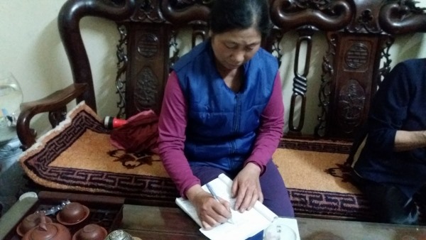 Bà Dung vô cùng đau xót sau sự việc con gái.