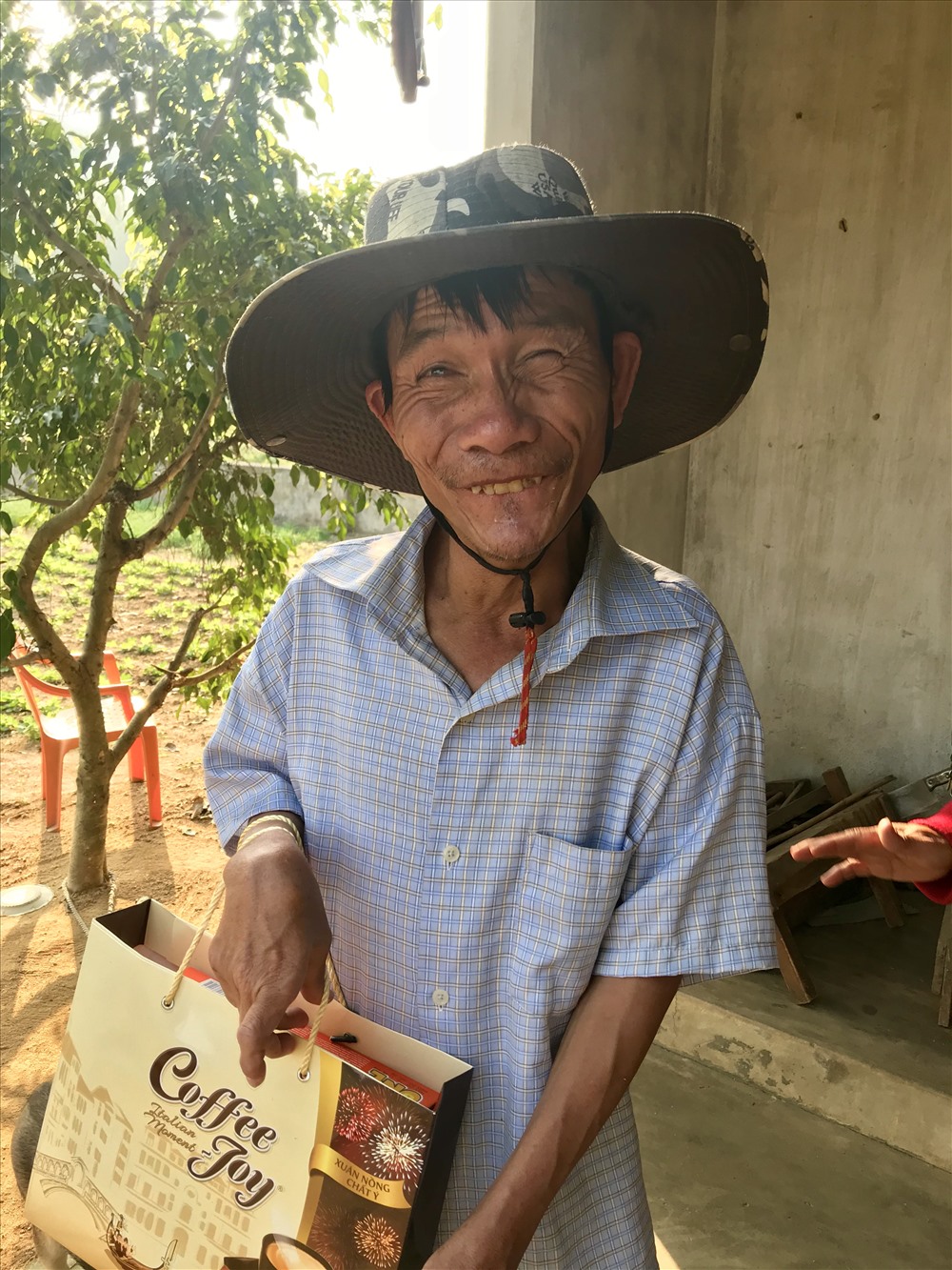 Anh Phạm Văn Cầm đang sống một cuộc đời giàu ý nghĩa