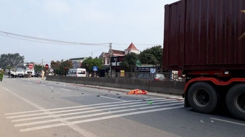 Hiện trường vụ tai nạn. Ảnh Vietnamnet