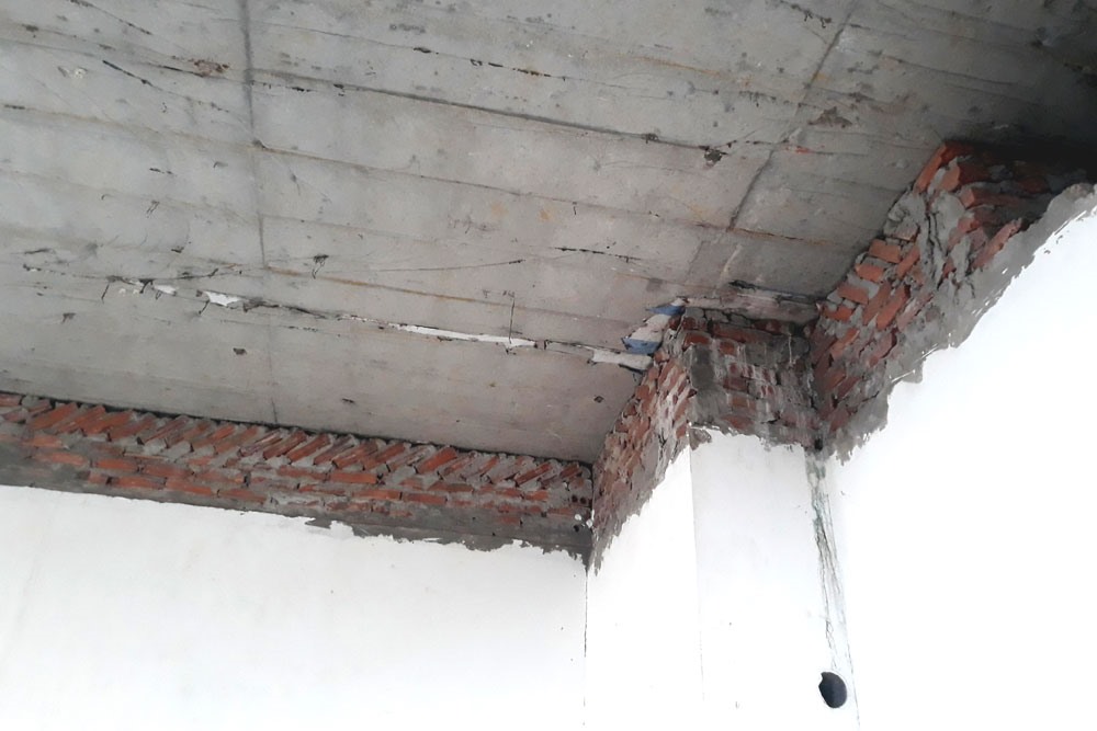 Cảnh nhếc nhác tại tầng 16.