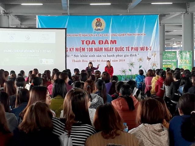 BS. TS. Hồ Mai Hoa – Chuyên gia tư vấn, giảng viên quốc gia chương trình chăm sóc sức khỏe sinh sản tư vấn, truyền đạt những kiến thức sinh sản. (Ảnh: HT)