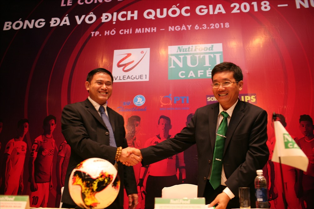 V.League 2018 sẽ có tên là Nuti Cafe V.League 2018 Ảnh: Dịu Hà