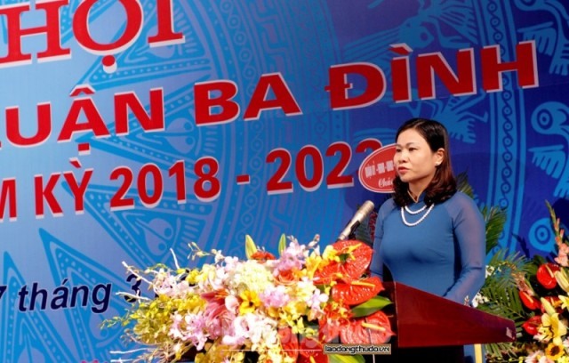Chủ tịch LĐLĐ TP. Hà Nội Nguyễn Thị Tuyến phát biểu chỉ đạo tại Đại hội. Ảnh: Xuân Trường