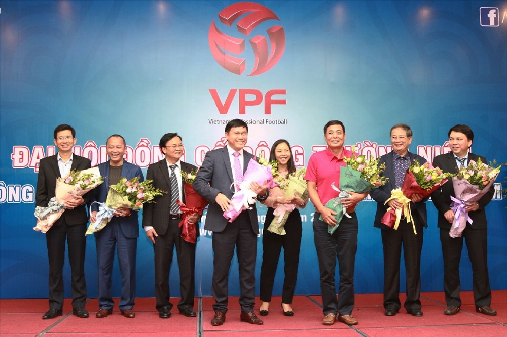 HĐQT nhiệm kì mới củ VPF đã đơn phương chấm dứt hợp đồng với đối tác Next Media. Ảnh: VPF