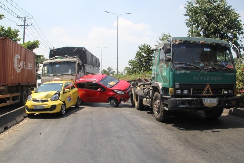 Hiện trường vụ tai nạn. (Ảnh PLO)