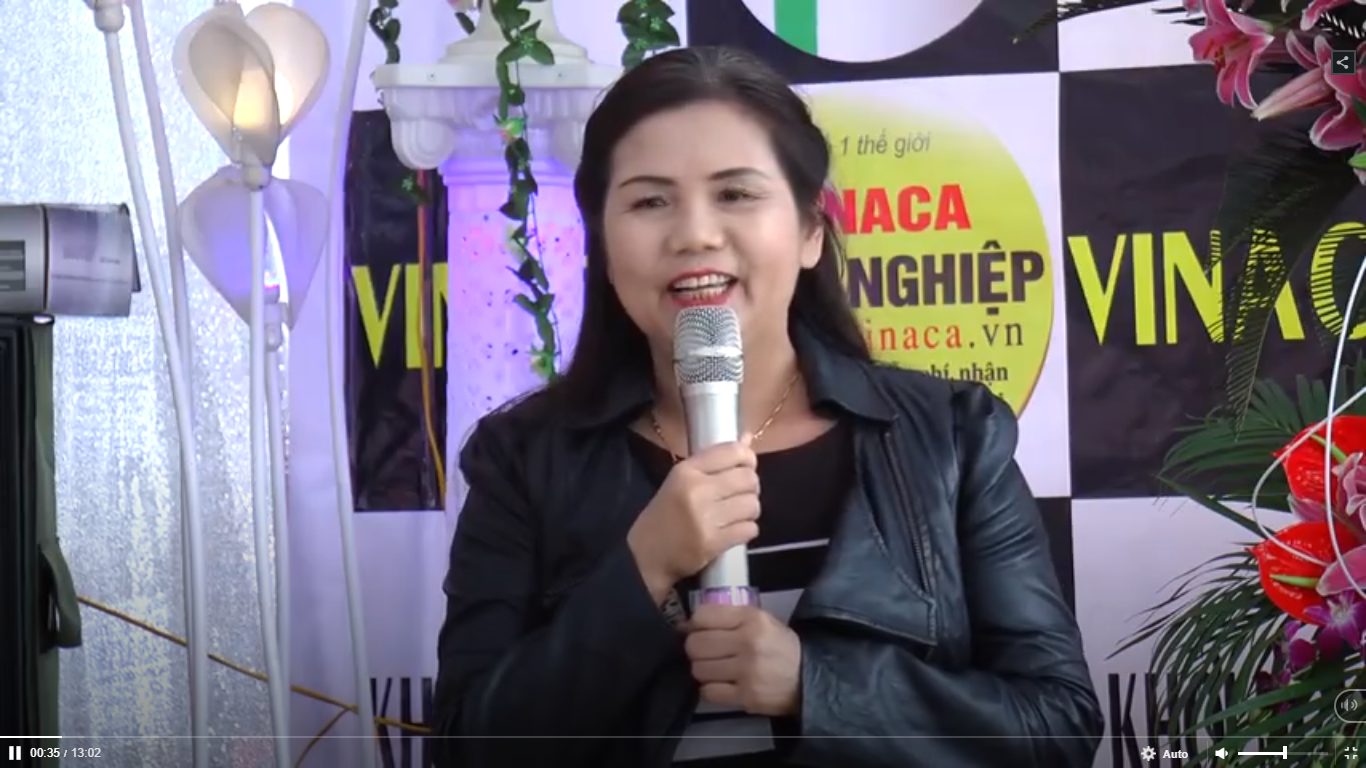 Bà Quý chữa khỏi ung thư vú giai đoạn 3 bằng thuốc ung thư bột than tre? (Ảnh cắt từ clip)