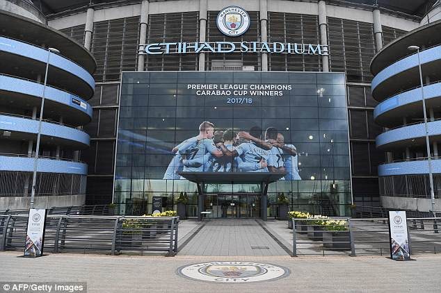 Sân Etihad đang là miền đất hứa của nhiều ngôi sao. Ảnh: Getty.